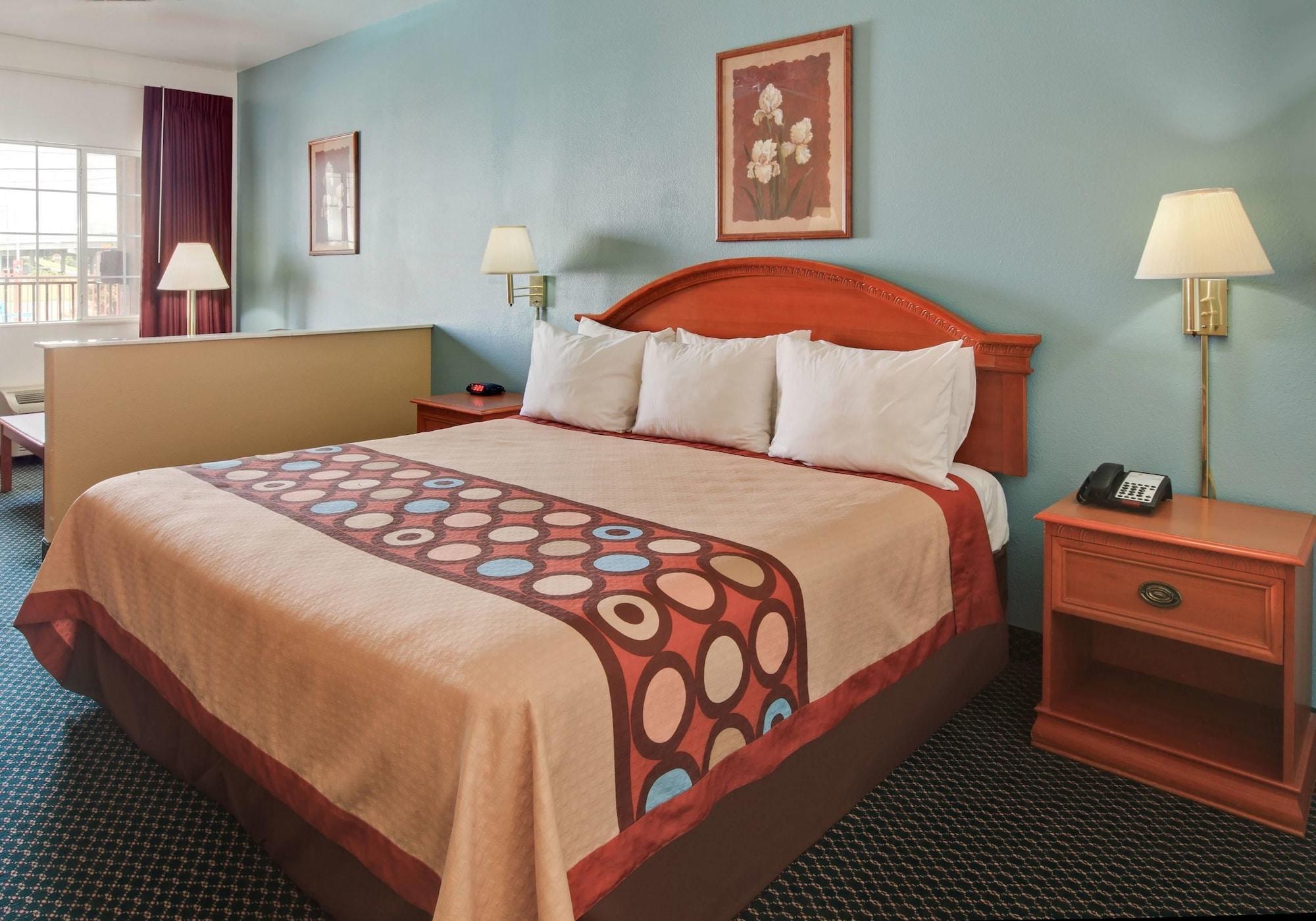 Super 8 By Wyndham Forney/East Dallas Extérieur photo